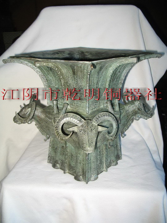 仿古工艺品古代青铜器厂家四羊方尊  铜工艺品  仿古青铜器  无锡工艺品厂家