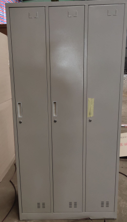 广州市多门更衣柜批发供应商家  广州多门更衣柜批发  广州更衣柜钢制