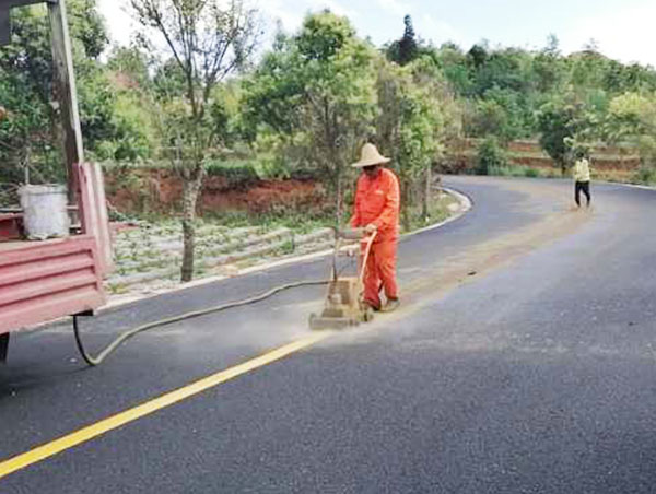 南京道路划线-南京达尊交通工程有限公司-水除线  南京停车场划线  南京标线清除