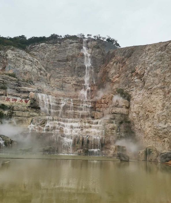 假山艺术--矿山修复的艺术之路 塑石假山瀑布 园林景观假山制作 假山流水制作