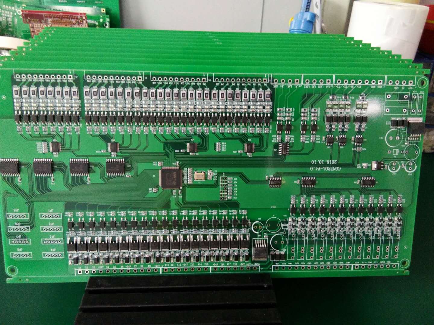 深圳专注快速样板小批量smt贴片pcb样板