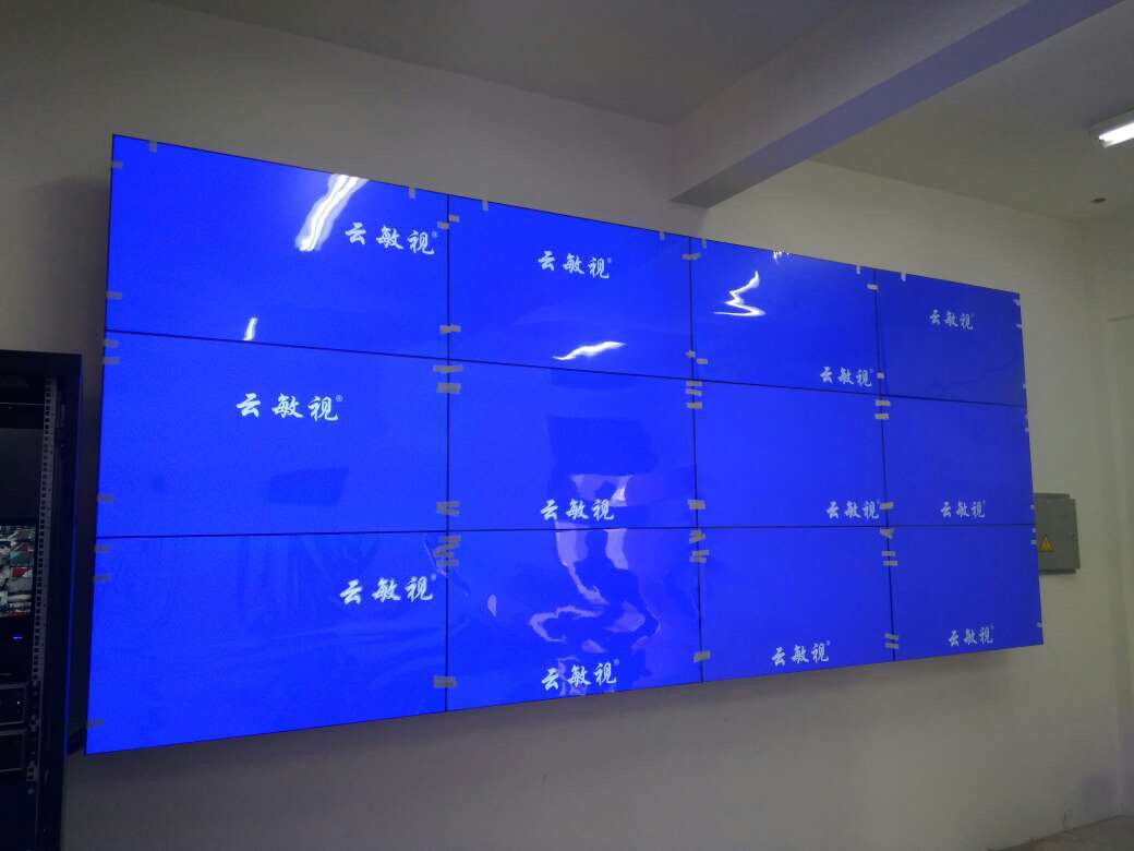 云敏视液晶拼接屏监控显示大屏高清液晶屏  拼接屏怎么安装  山东拼接屏  拼接屏厂家