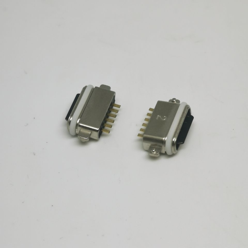 6P短体防水TYPE-C母座  沉板DIP  双耳带柱