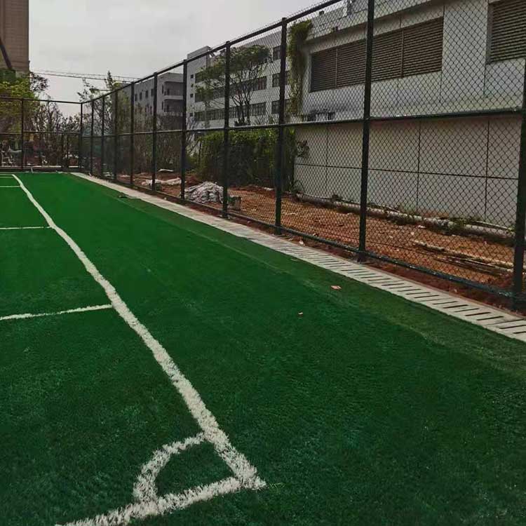 汉中市球场勾花护栏 足球场隔离围网