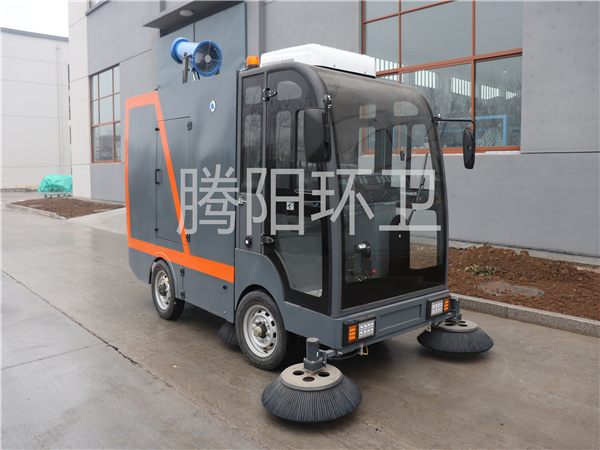 电动环卫车扫地车的种类特点  电动扫地车  驾驶式扫地车