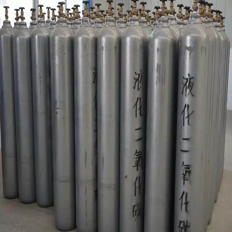 供应高纯二氧化碳气体  氦气  高纯氦气  氦气球
