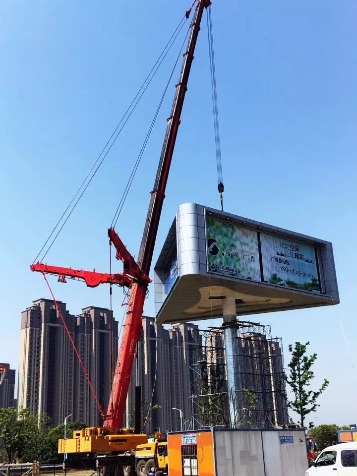 南山吊车南山吊车出租南山吊车租赁深圳南山区吊机吊车  深圳南山吊车出租