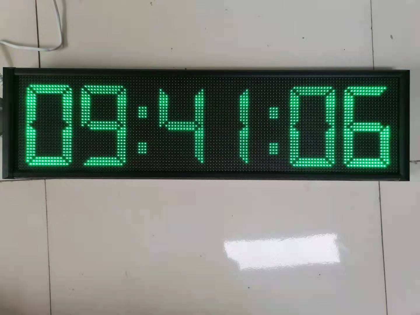 全彩GPS数字时钟