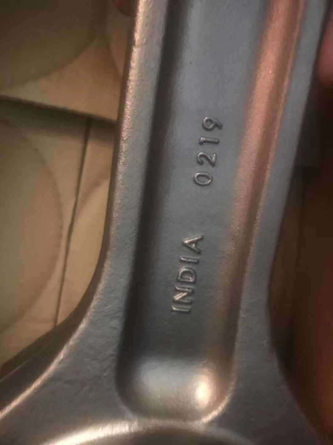荣华南路小松仓库4334461连杆配置PC1250发动机