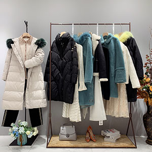 摩凡21冬一线品牌撤柜折扣女装尾货走份批发  品牌折扣女装批发  直播货源