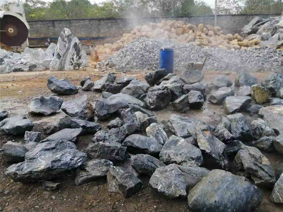 太湖石景观摆放石 园林窟窿石造假山 大型太湖石工程石