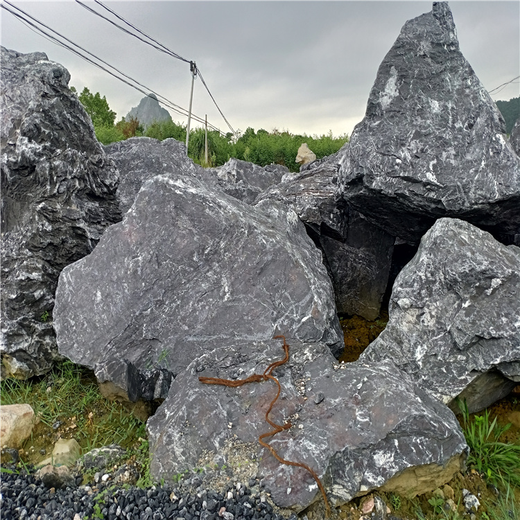 黑山石园林景观石 黑山石水溪驳岸假山 公园石庭院造景石