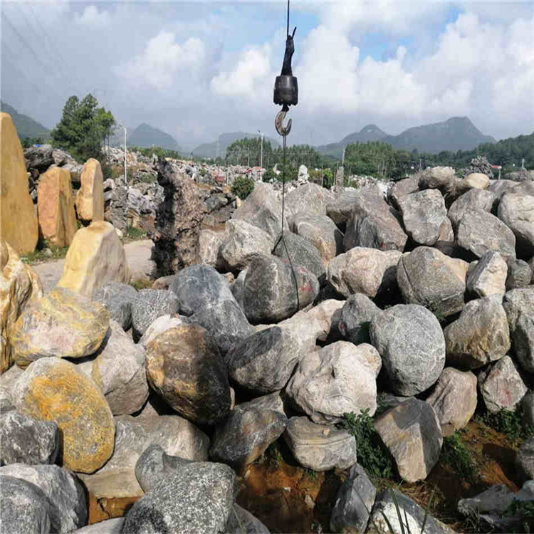 风景点缀石泰山石 环境摆放绿化石 庭院公园造景泰山石