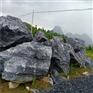黑色野山石黑山石 园林石假山景观石 批发黑山石厂家