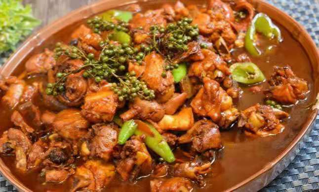 泰山鲜花椒炒鸡酱料生产厂家  花椒炒鸡酱料厂家  泰山花椒炒鸡酱料