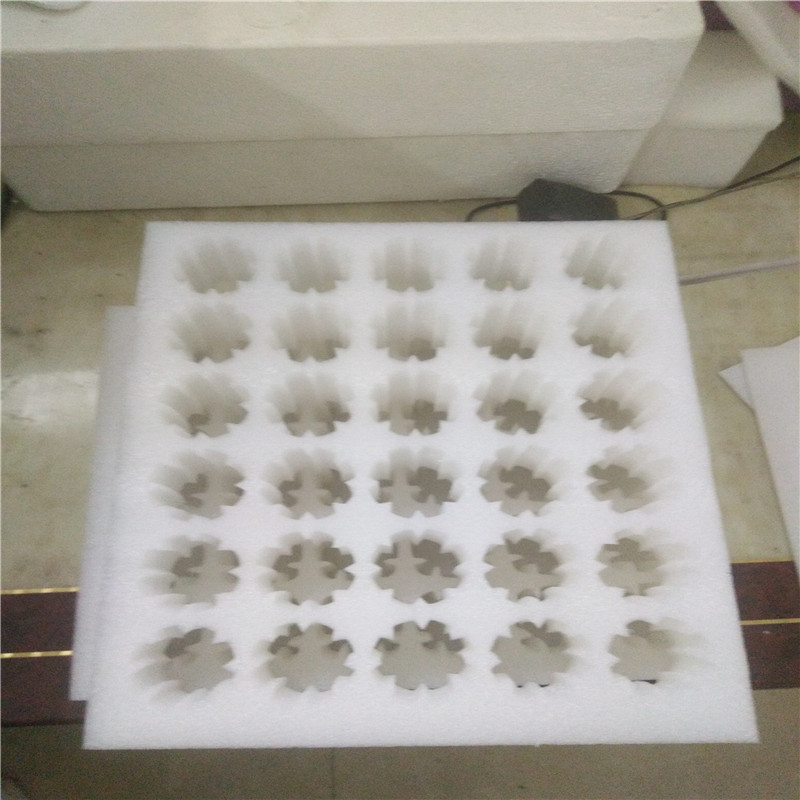 恒日厂家生产珍珠棉防水蛋托 30枚epe鸭蛋托 防散黄 品牌  珍珠棉防摔蛋托