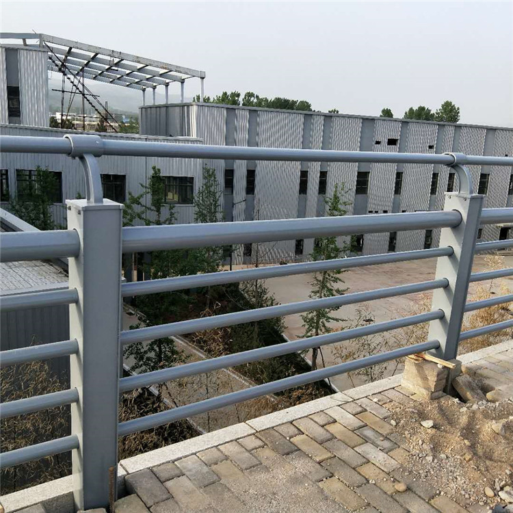 定做 Q235桥梁防撞护栏 市政河道桥栏杆 桥梁景观护栏&nbsp;&nbsp;市政河道栏杆
