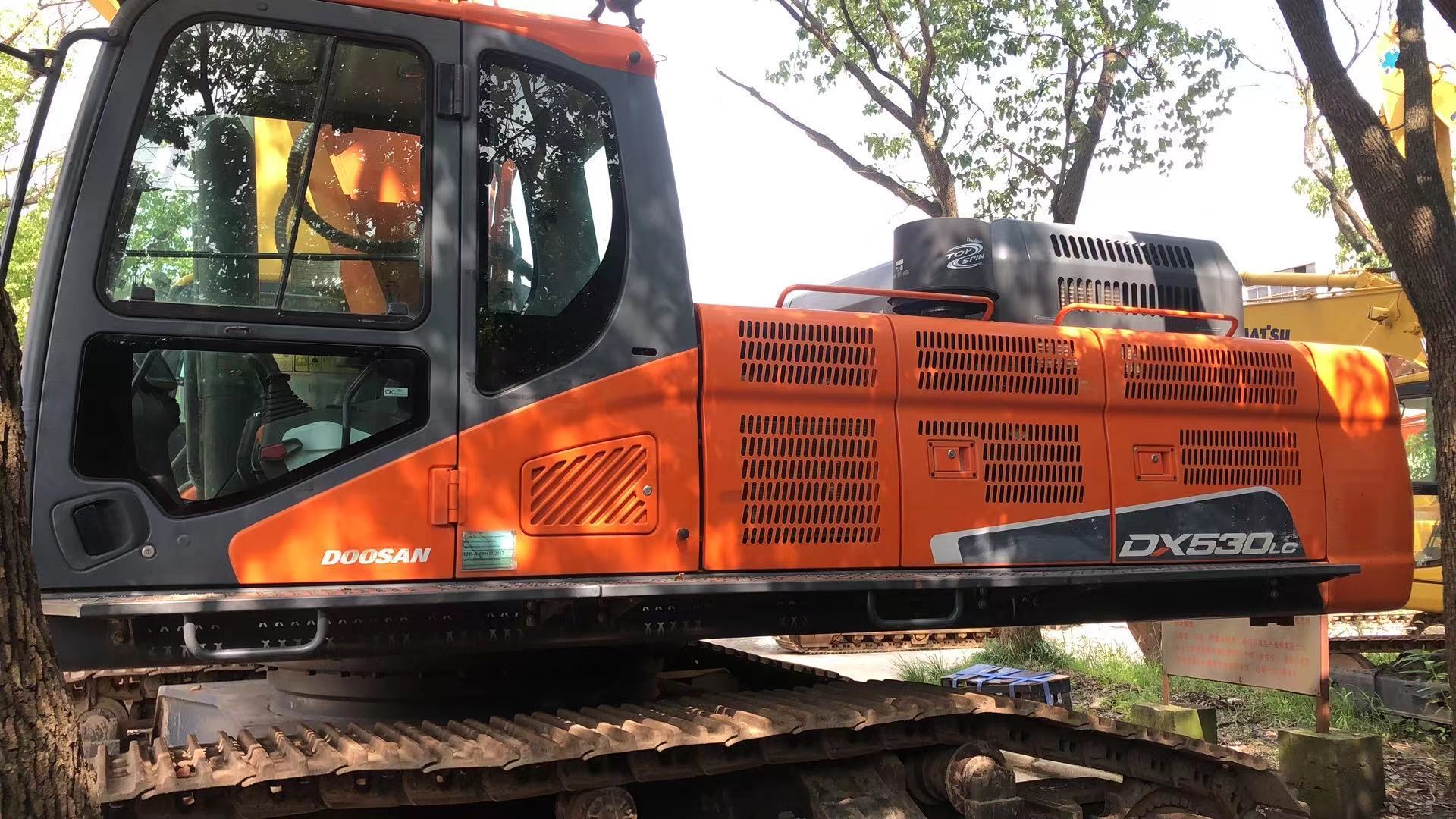 出售二手原装进口斗山DX530挖掘机  二手挖掘机  斗山挖掘机  二手挖掘机市场