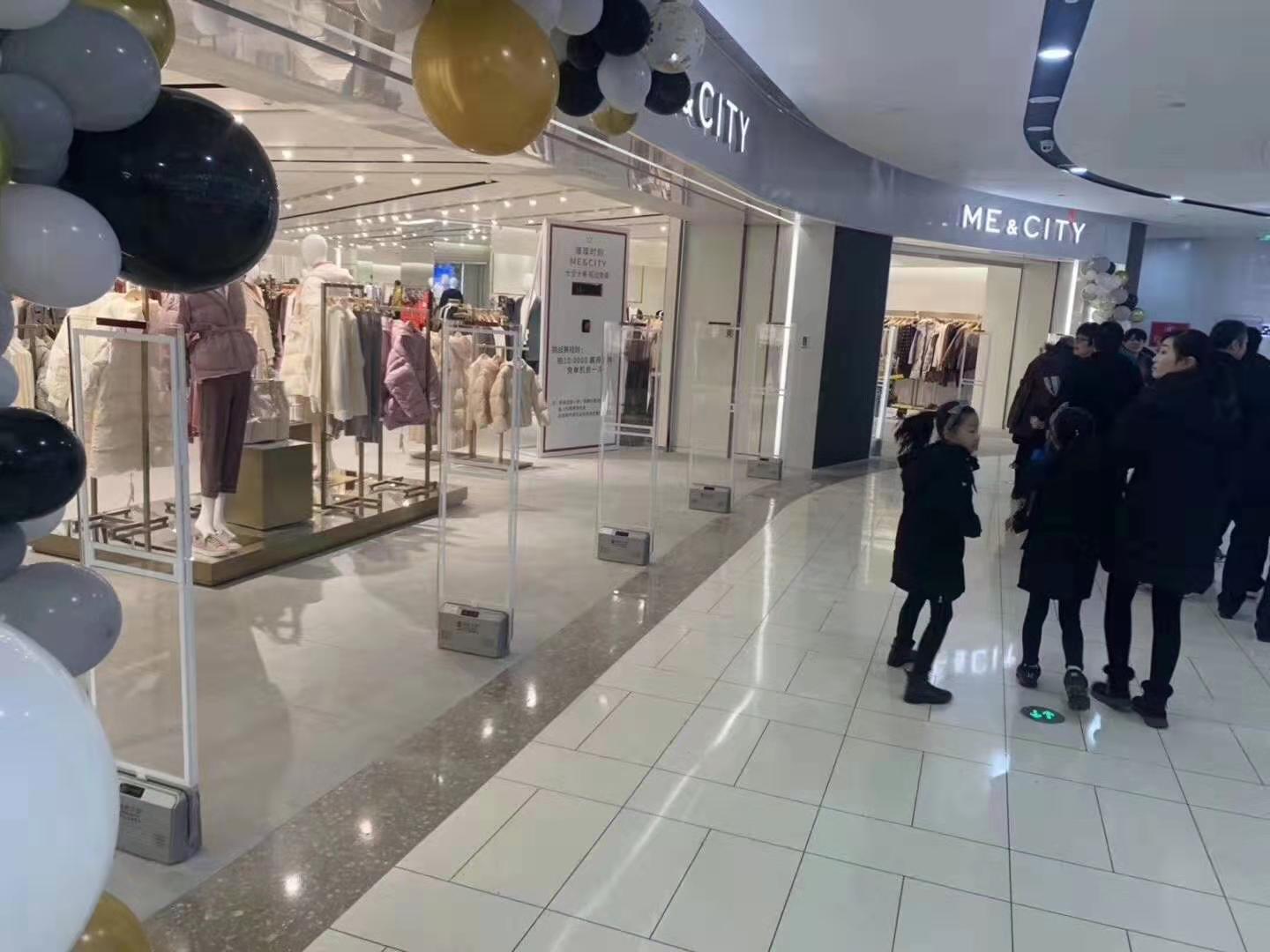 水晶服装店防盗器/服装防盗器磁门/服装店门口防盗立柱  水晶服装防盗设备  衣服防盗报警器