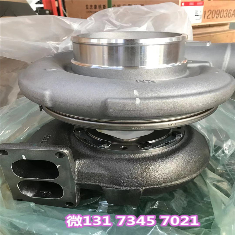 徐工535马力挖掘机增压器4955241鞍山康明斯经销商销售