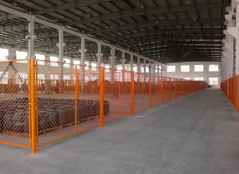 工厂隔离网可移动车间护栏网网安全防护设备浸塑护栏网  锌钢