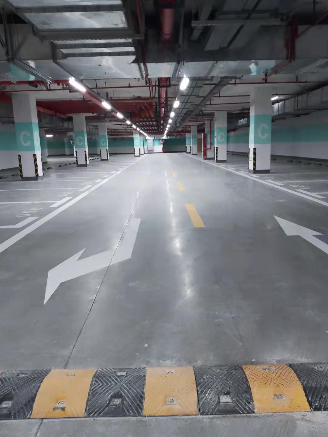 南京道路划线-停车场色彩设计-南京达尊交通  南京停车场划线  南京厂区划线