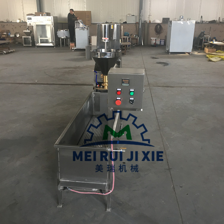 小型鱼丸生产线 鱼丸加工成套机器 水煮丸子生产线
