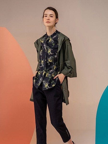 个性潮牌柯利亚诺2021品牌女装折扣直播尾货批发  女装尾货批发  女装库存尾货批发