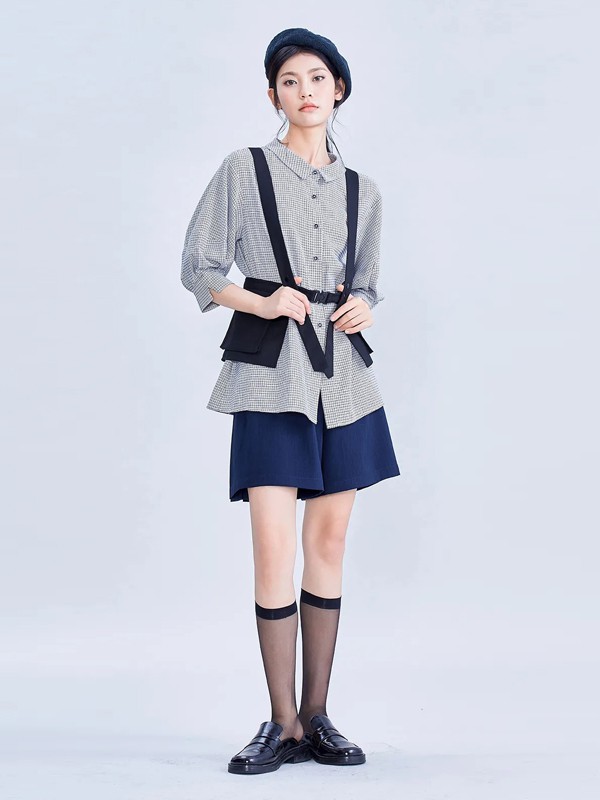 时尚高端品牌尘埃2021秋冬女装折扣一手货源批发市场  女装尾货批发  女装库存尾货批发