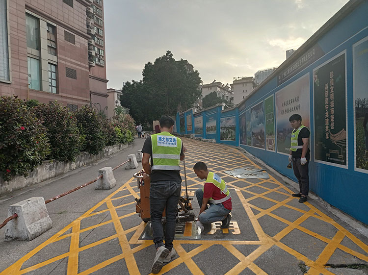 防城港公司门口消防网格划线  防城港公司门口划线  防城港划线