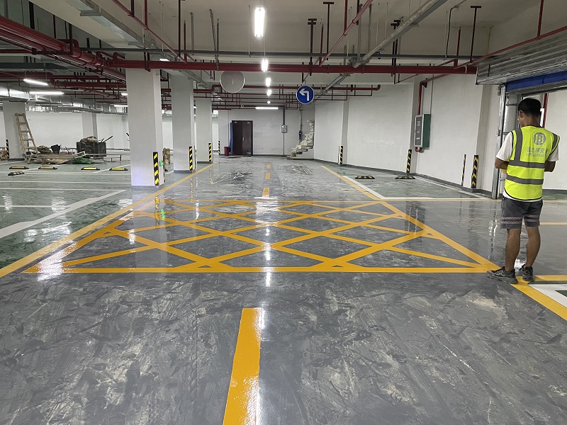 钦州地下车库冷涂划线  钦州车库冷涂划线  钦州冷涂划线