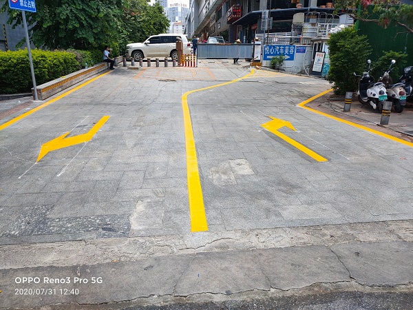 防城港市港口区马路划线公司  防城港市马路划线  防城港马路划线