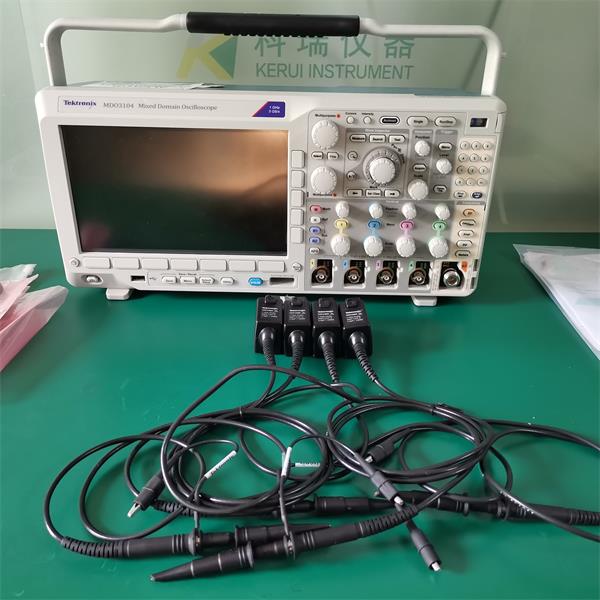 泰克Tektronix MDO3104 混合域示波器