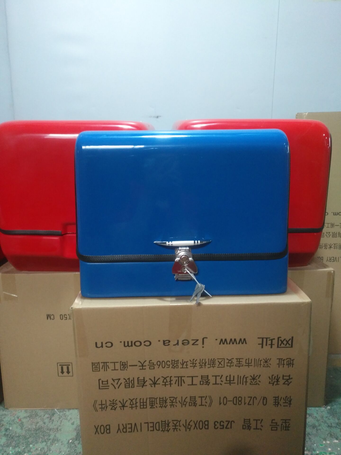 供应江智牛奶  奶茶  甜品配送箱外送箱外卖箱保温箱  外卖 箱