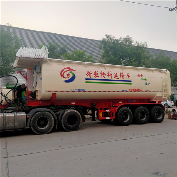 北海罐式后翻自卸半挂生产厂家