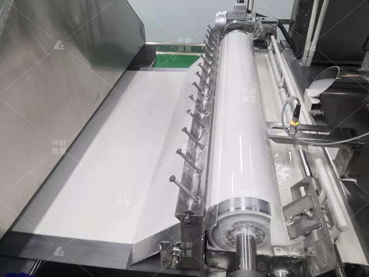 免晾晒粉条机加工设备，丽星室内作业红薯粉条设备工艺  粉条加工设备  红薯粉条机  粉丝生产线