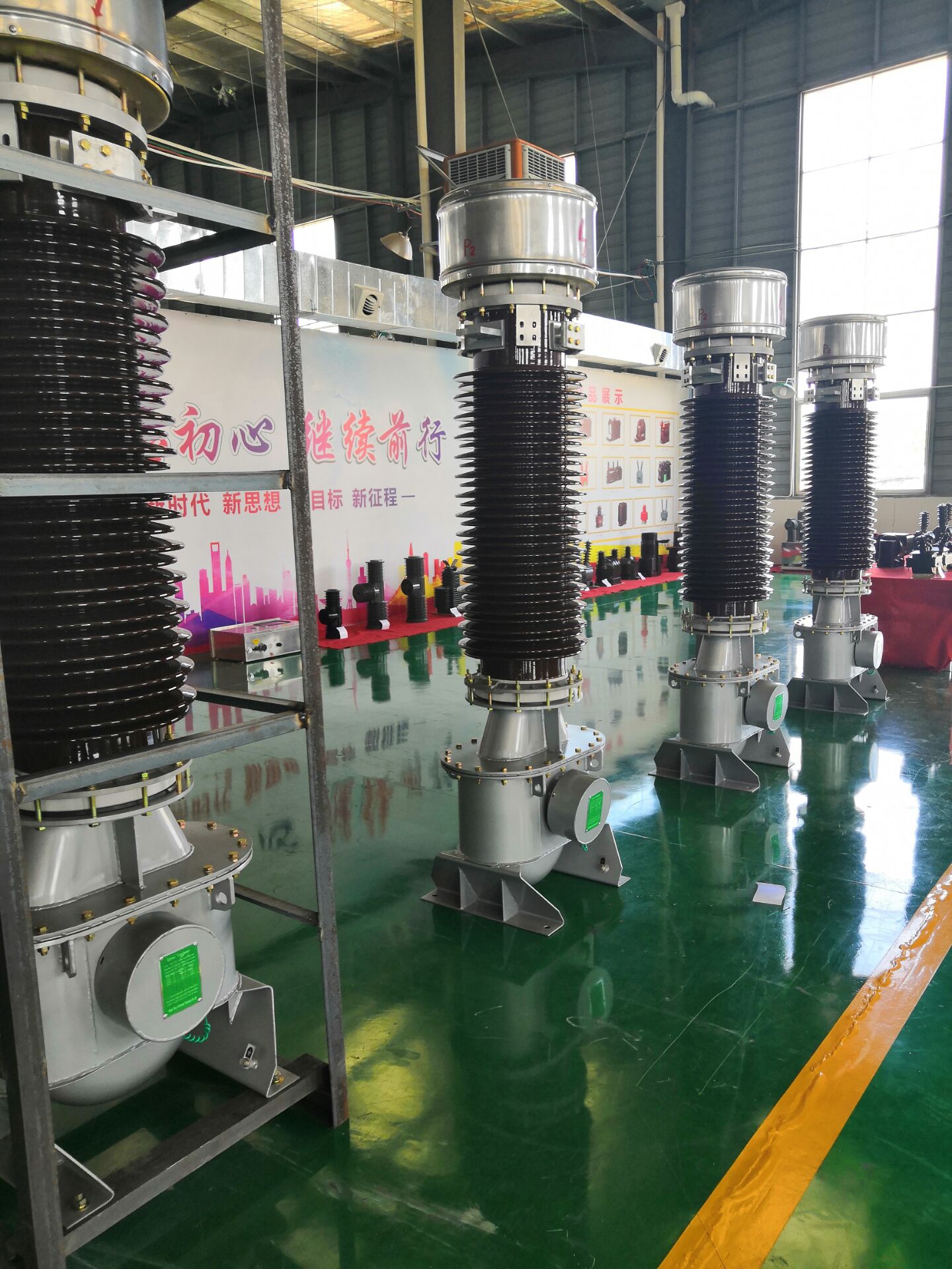 户外110KV油浸式电流互感器LCWB6-110W3/150  LCWB6-110W2