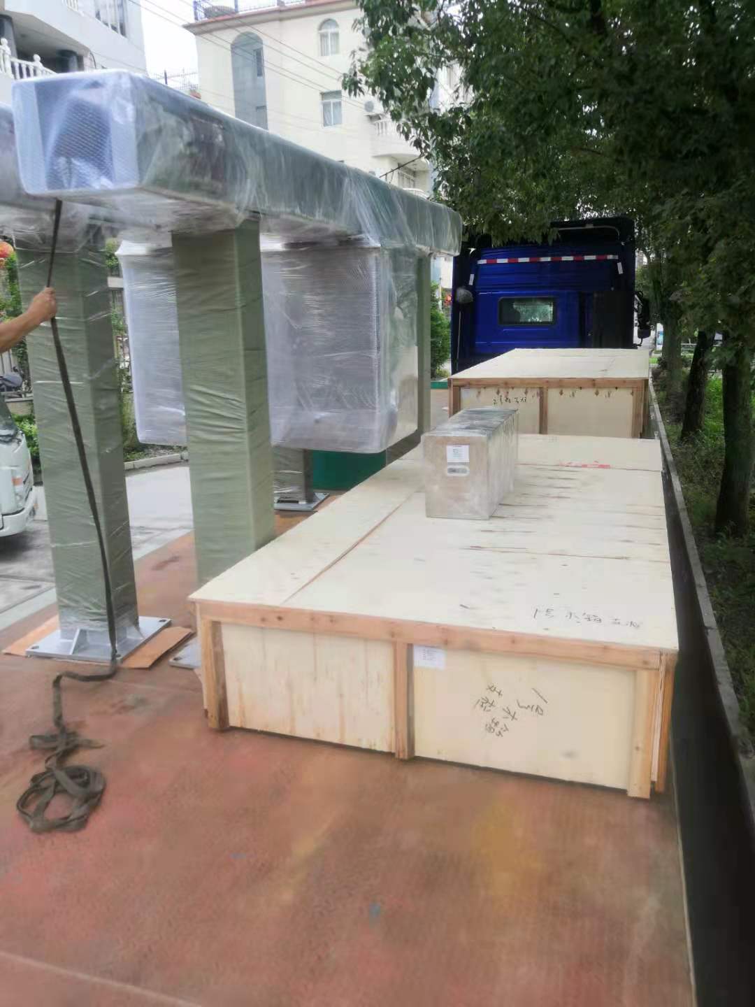祝捷电气LW30-72.5-110-145户外六氟化硫断路器  110KV六氟化硫断路器  126KV电压互感器
