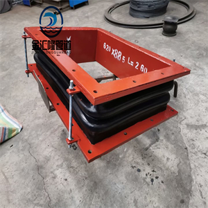消烟除尘连接风道橡胶补偿器  橡胶补偿器型号  风道补偿器标准  风道橡胶补偿器厂家