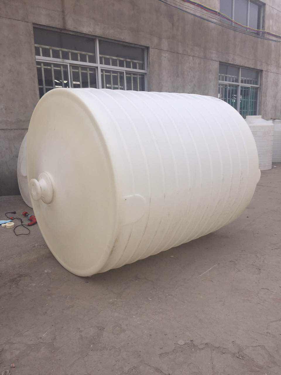 5吨锥底絮凝剂搅拌罐5立方尿素储存桶  锥形水塔  塑料储罐  LLDPE