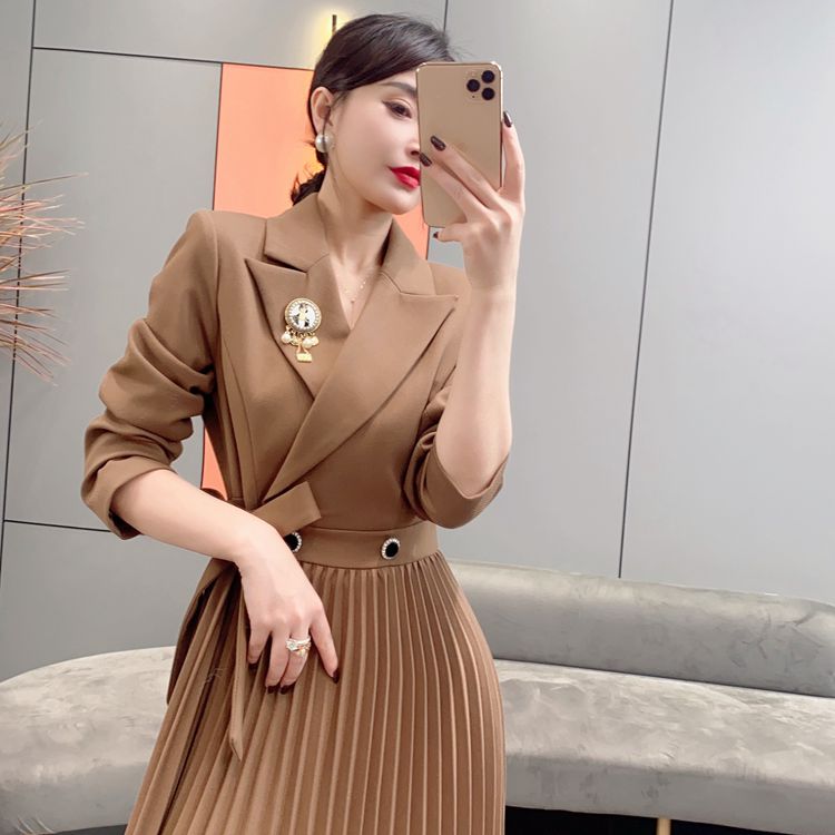 谜后春装女装折扣店品牌 酷依芭女装连衣裙库存女装