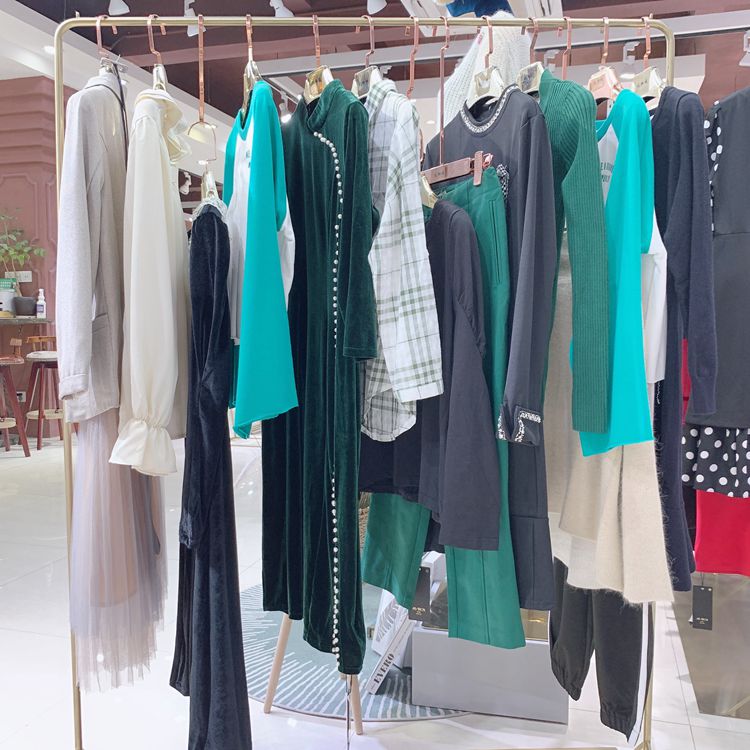 AS-BCN春装折扣女装品牌 茉苒女装套装批发进货