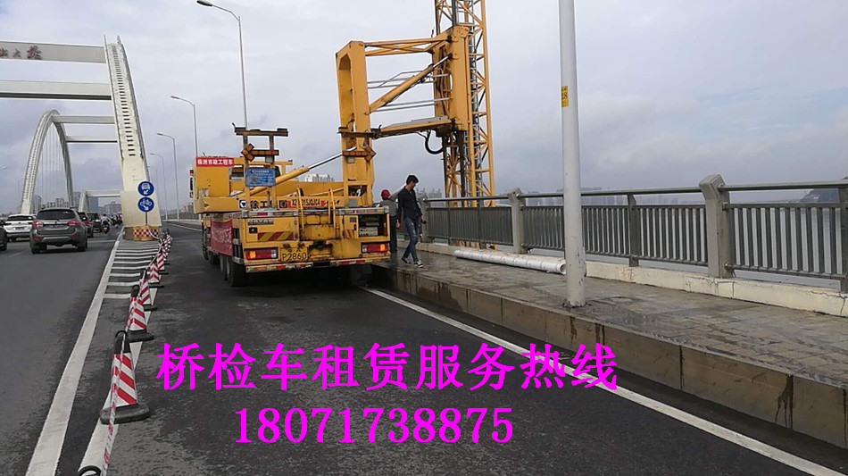 广元智能防撞缓冲车租赁，兴安18米桥梁检测车出租  桥检车出租  防撞缓冲车出租