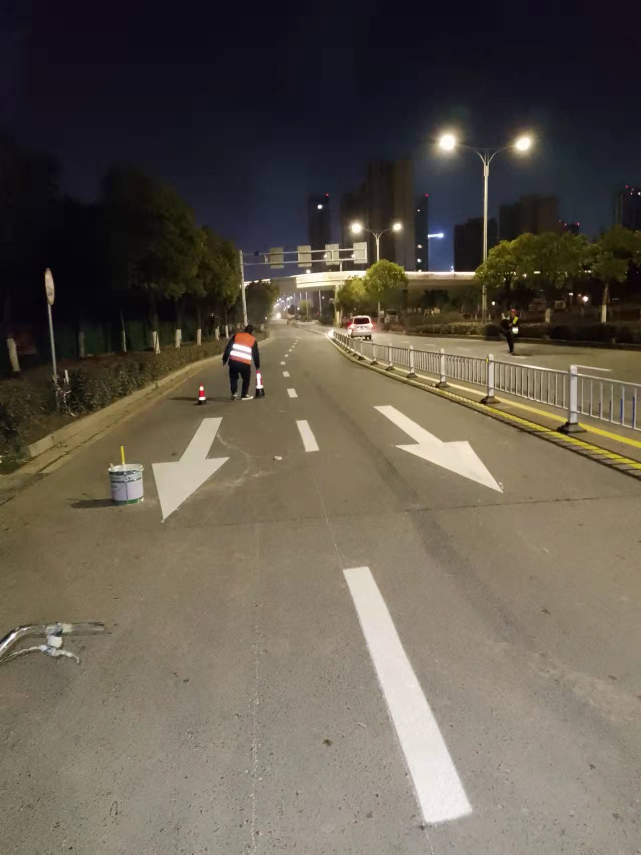 2022年南京道路划线推荐南京达尊交通工程有限公司  南京道路标线  南京停车场划线