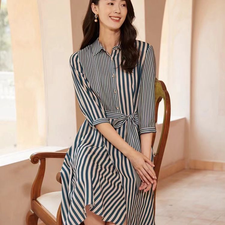 折扣女装品牌丝珂春 AM四季装哈祥喜ZRRAI批发  分份批发