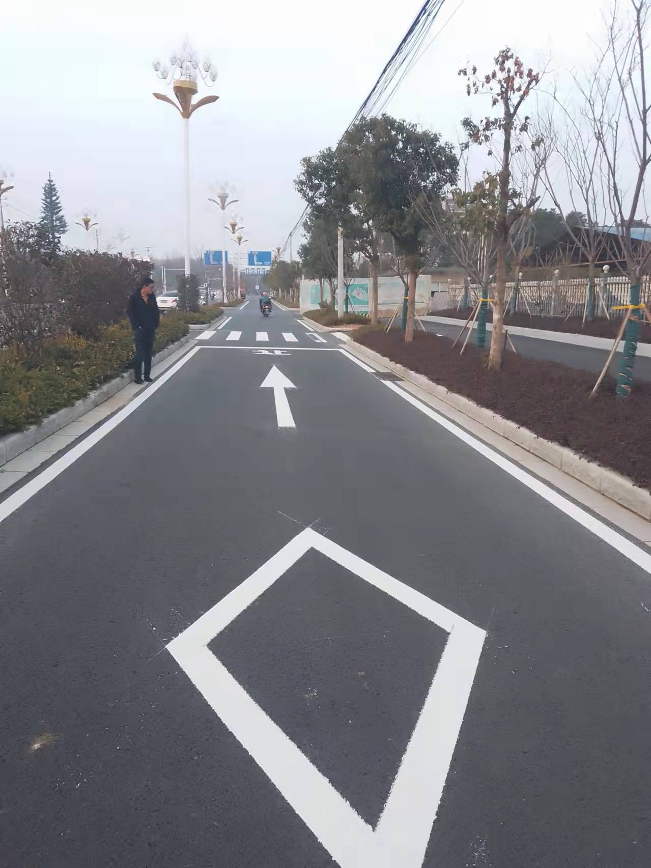南京热熔型道路标线划线施工中注意事项  道路划线  南京道路划线  南京停车场划线