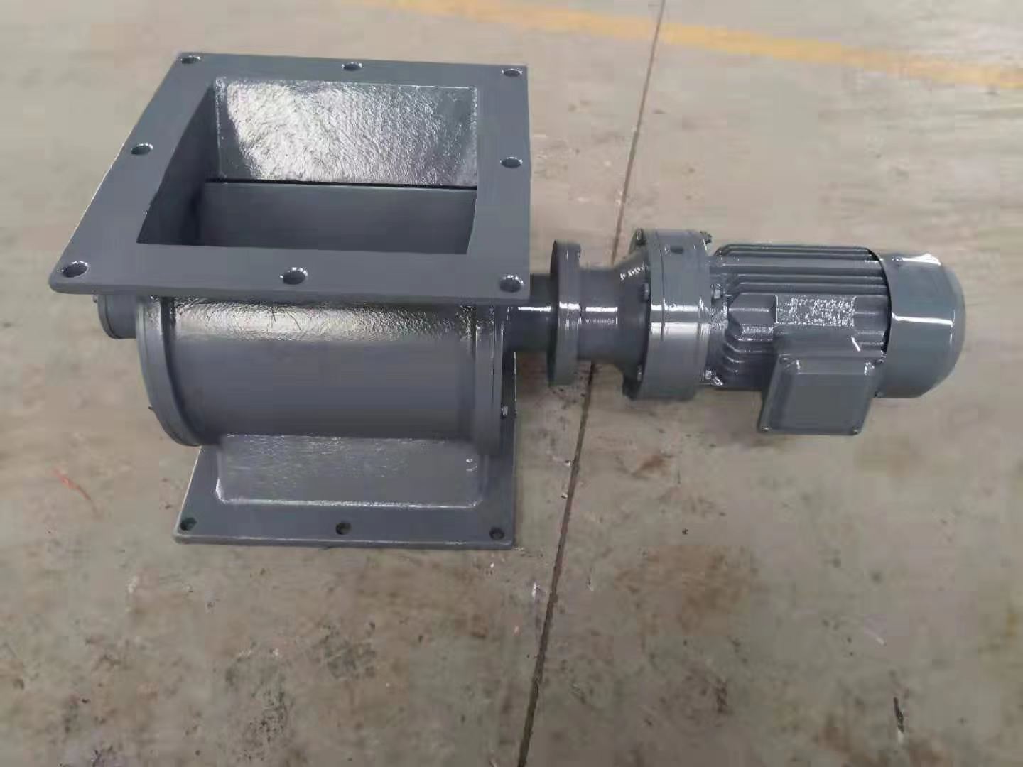 400x400电动双层卸灰阀  DSF40