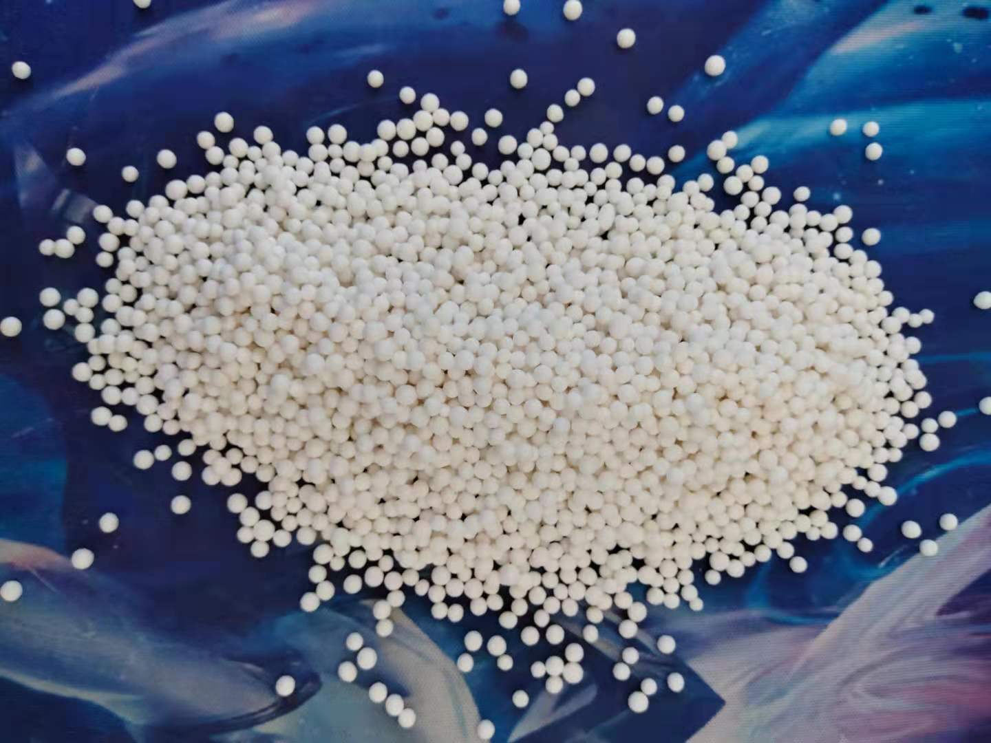 耐水硅胶遇水不炸裂3-5mm干燥吸附青岛