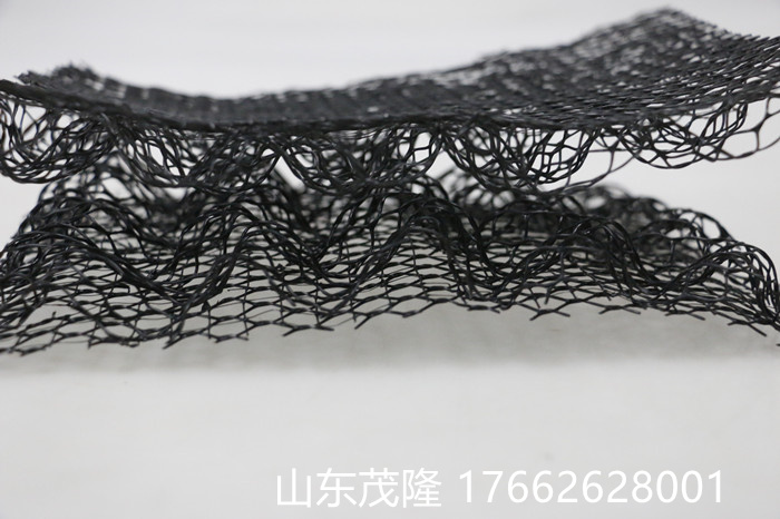 三维植被网 绿化护坡响当当  绿化网  护坡网