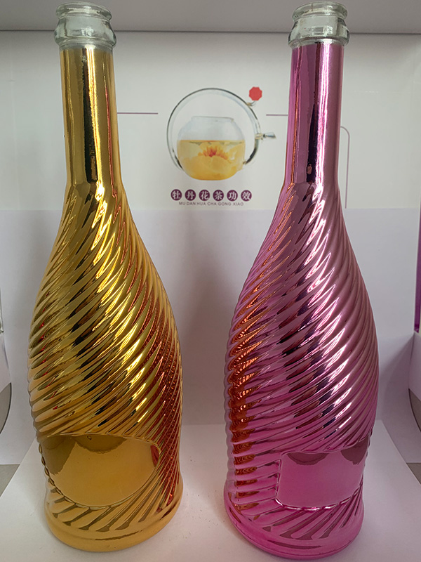 酒瓶加工厂，酒瓶厂家，酒瓶生产厂家